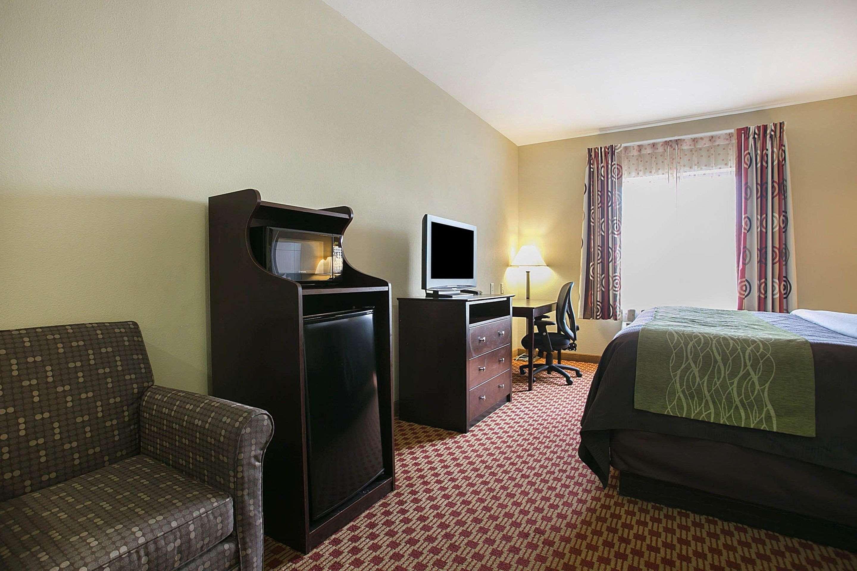 Comfort Inn & Suites Augusta West Near Fort Eisenhower Екстериор снимка