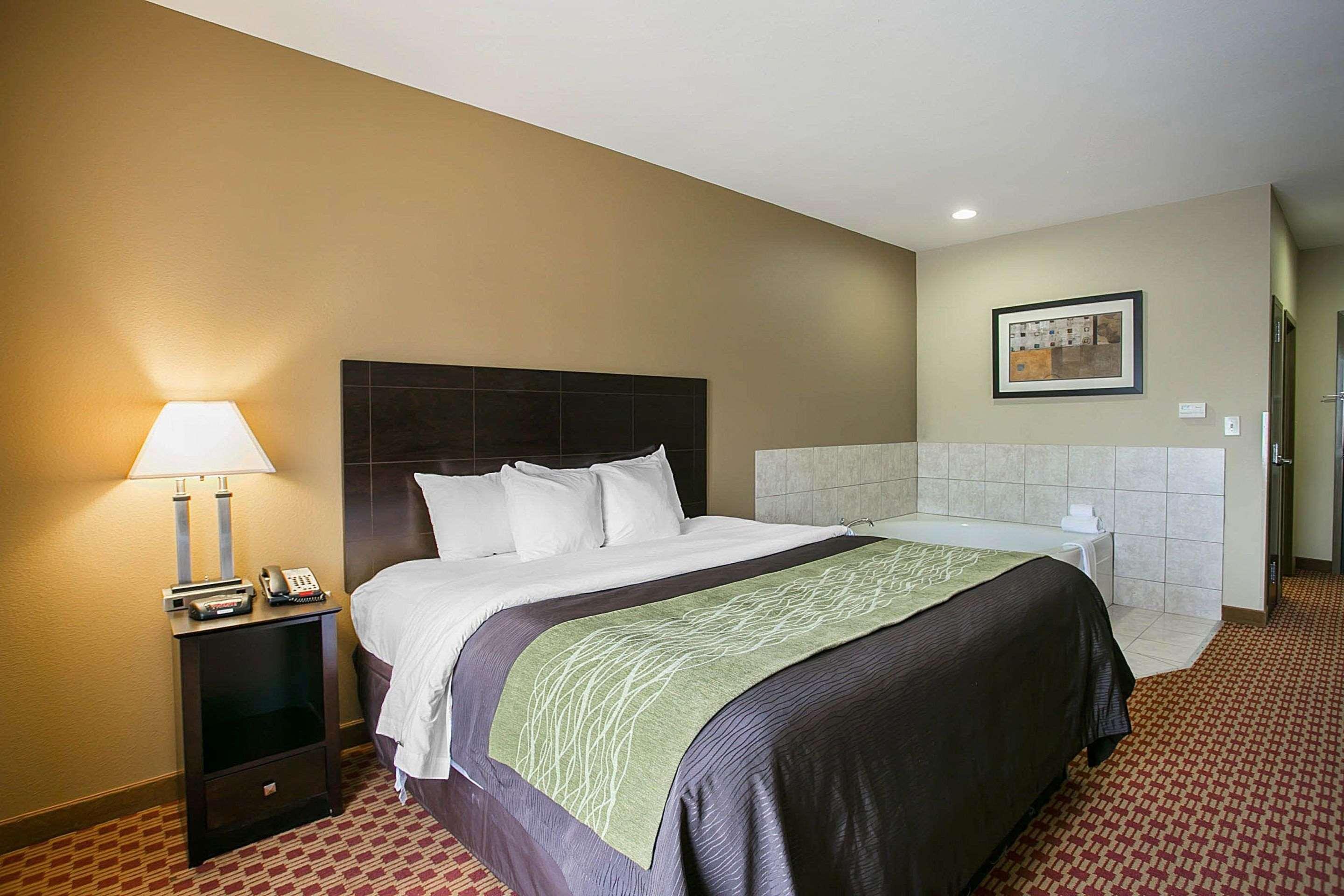 Comfort Inn & Suites Augusta West Near Fort Eisenhower Екстериор снимка