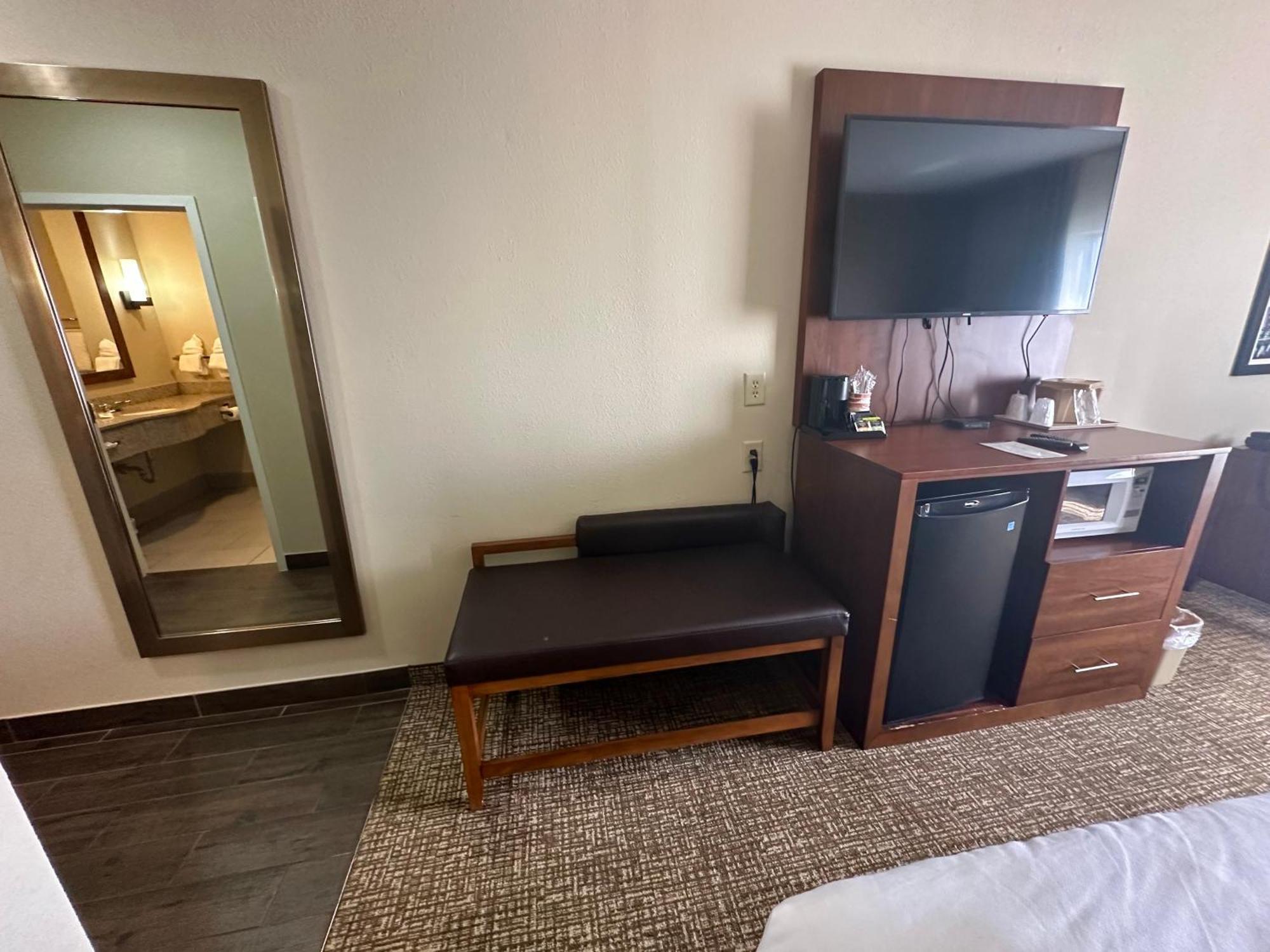 Comfort Inn & Suites Augusta West Near Fort Eisenhower Екстериор снимка