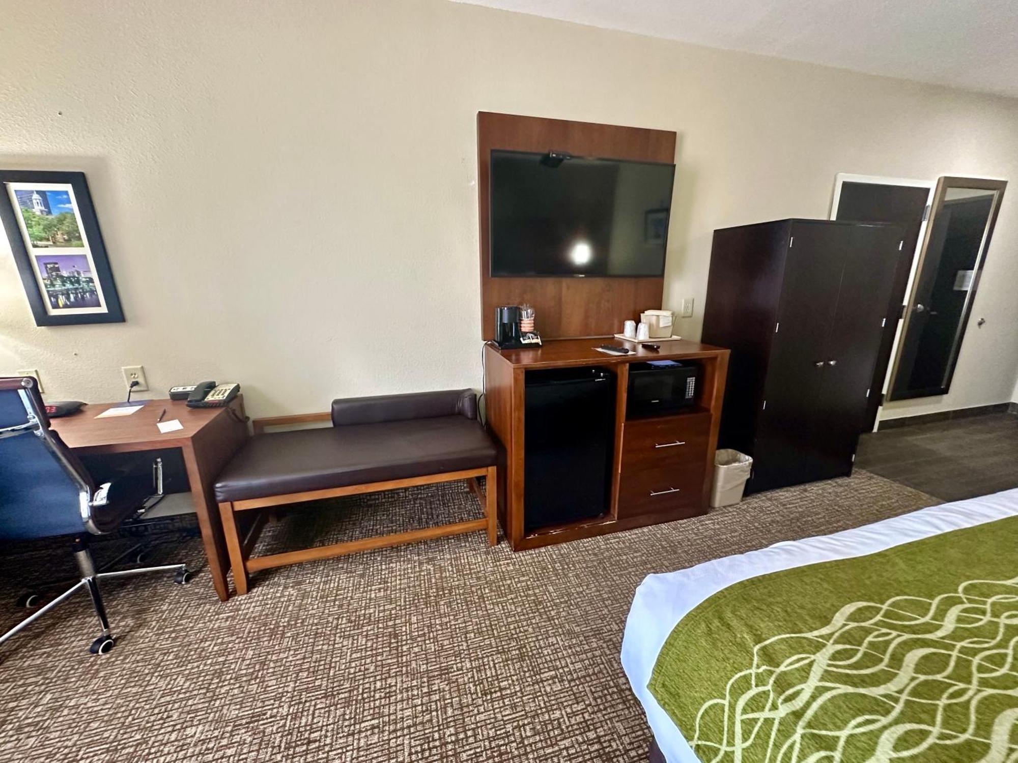 Comfort Inn & Suites Augusta West Near Fort Eisenhower Екстериор снимка