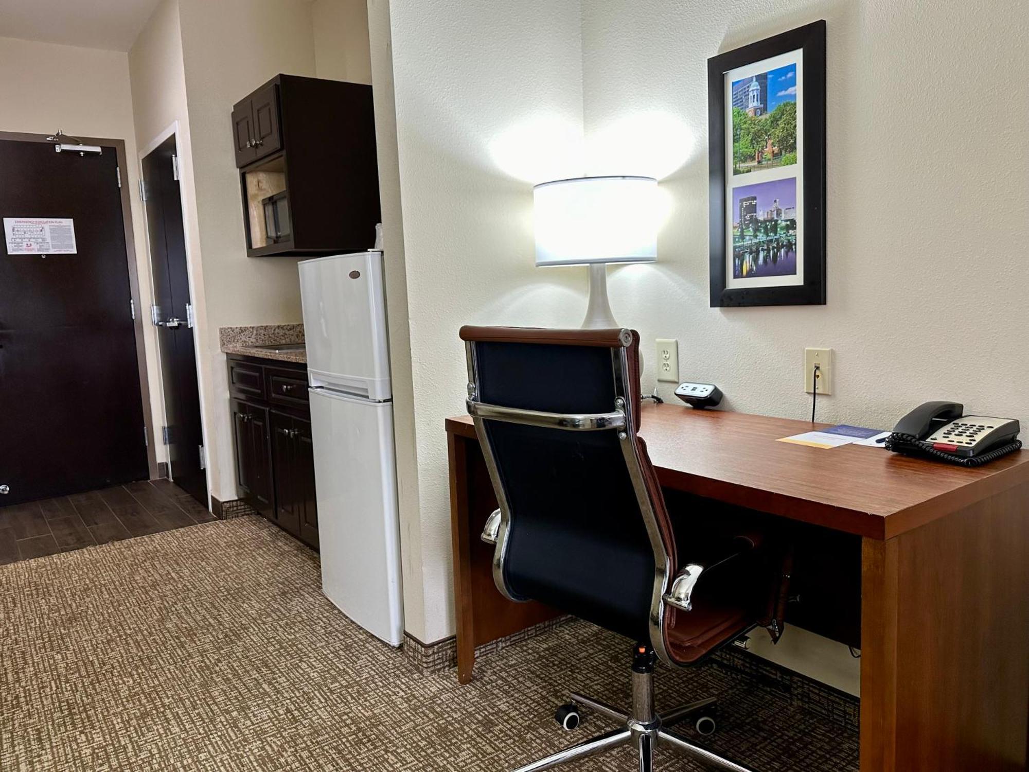 Comfort Inn & Suites Augusta West Near Fort Eisenhower Екстериор снимка