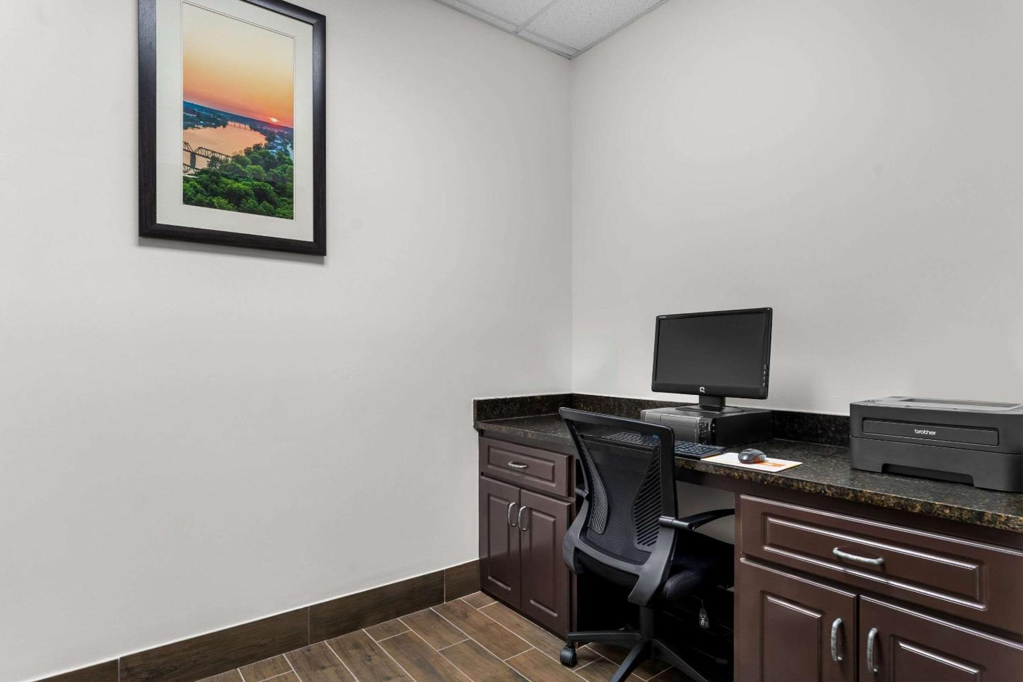 Comfort Inn & Suites Augusta West Near Fort Eisenhower Екстериор снимка