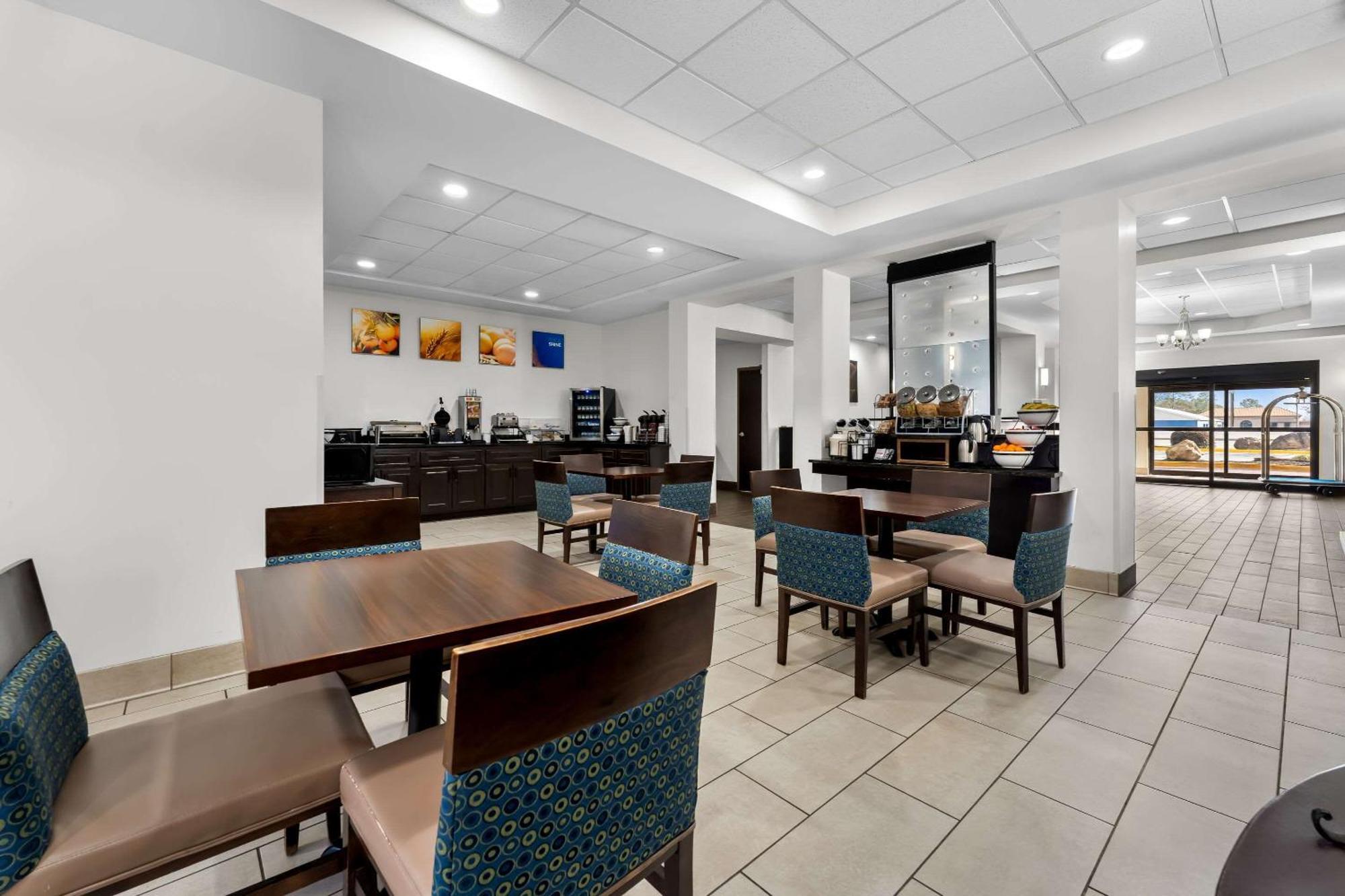 Comfort Inn & Suites Augusta West Near Fort Eisenhower Екстериор снимка