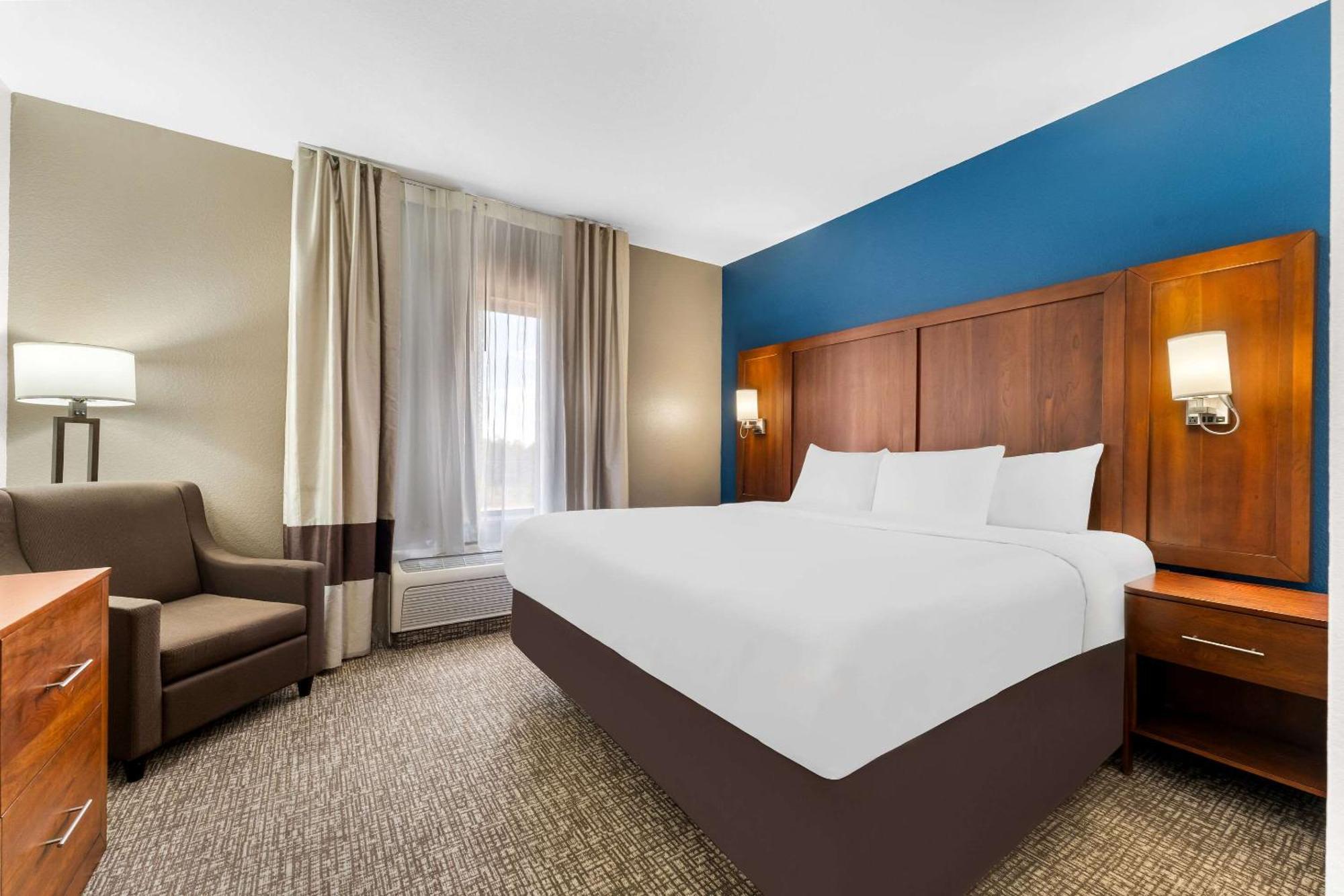 Comfort Inn & Suites Augusta West Near Fort Eisenhower Екстериор снимка